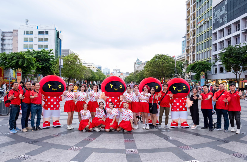 iTel từng bước khẳng định vị thế vững chắc trên thị trường viễn thông Việt Nam, tạo dựng dấu ấn một nhà mạng MVNO tiên phong đầy tích cực, trẻ trung và năng động. iTel từng bước khẳng định vị thế vững chắc trên thị trường viễn thông Việt Nam, tạo dựng dấu ấn một nhà mạng MVNO tiên phong đầy tích cực, trẻ trung và năng động.