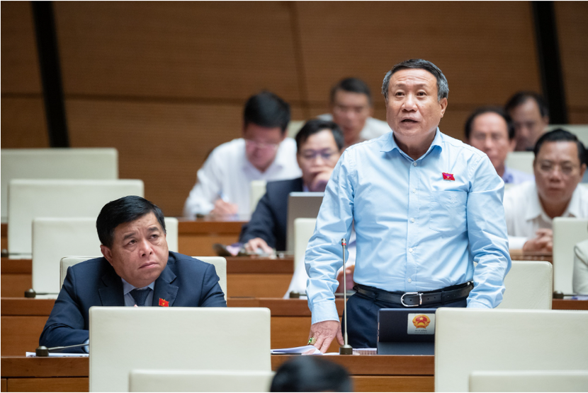 ĐBQH Hà Sỹ Đồng chất vấn với Thống đốc NHNN Việt Nam