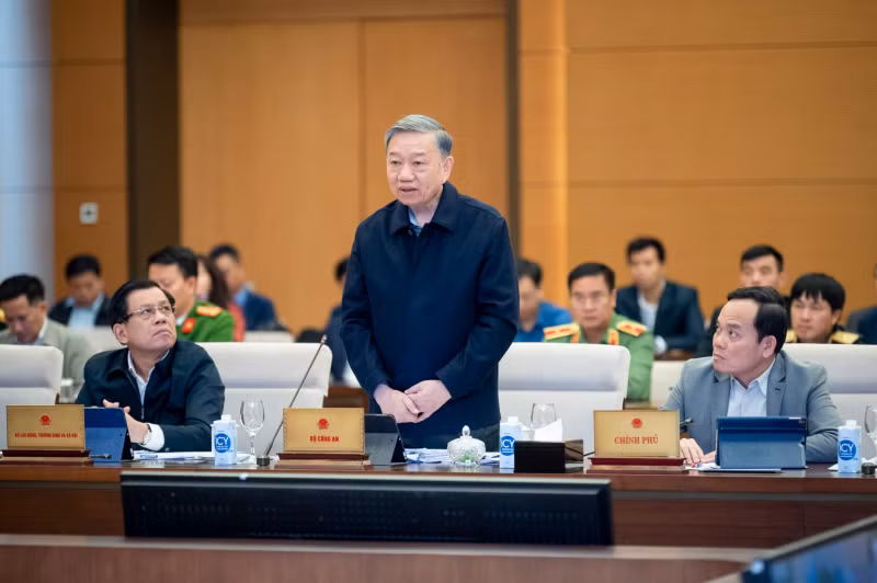 Bộ trưởng Bộ Công an Tô Lâm phát biểu tại phiên thảo luận