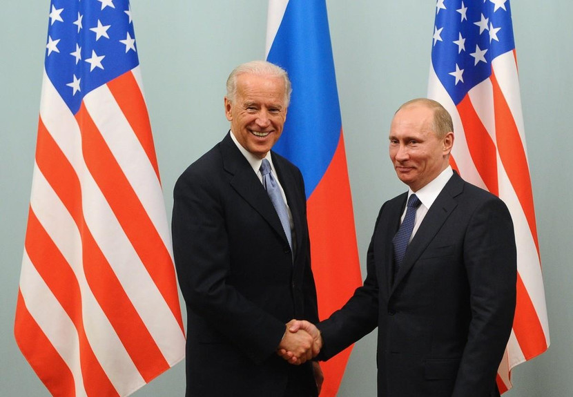 Tổng thống Mỹ Joe Biden và Tổng thống Nga Vladimir Putin Tổng thống Mỹ Joe Biden và Tổng thống Nga Vladimir Putin