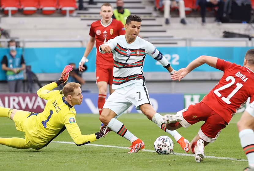 Cristiano Ronaldo là ngôi sao nổi bật với kỷ lục tại Euro 2020 (Ảnh: UEFA)