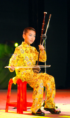 Cố đô Huế ngập tràn sắc màu văn hóa ảnh 15