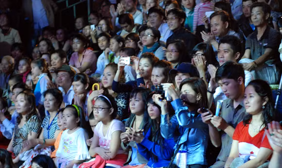 Cố đô Huế ngập tràn sắc màu văn hóa ảnh 13