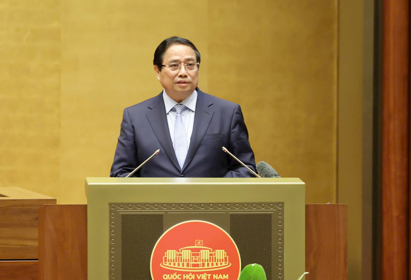 Thủ tướng Phạm Minh Chính trình bày các báo cáo Thủ tướng Phạm Minh Chính trình bày các báo cáo