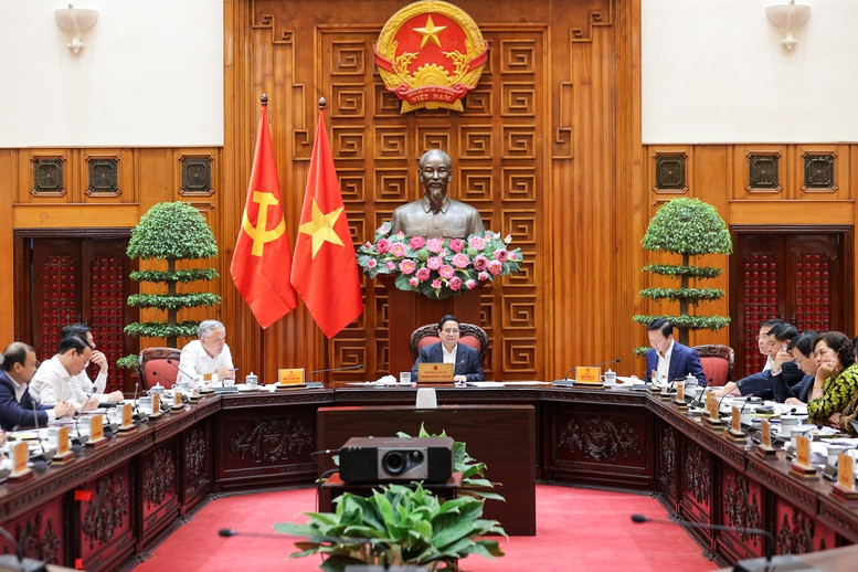 Thủ tướng Phạm Minh Chính chủ trì cuộc họp