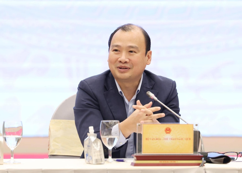 Thứ trưởng thường trực Bộ VH-TT&amp;DL Lê Hải Bình trả lời báo chí