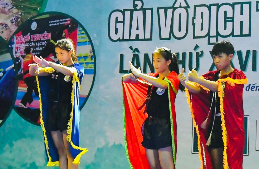 ...tinh thần tôn sư trọng đạo, tôn trọng đối thủ và khán giả ...tinh thần tôn sư trọng đạo, tôn trọng đối thủ và khán giả