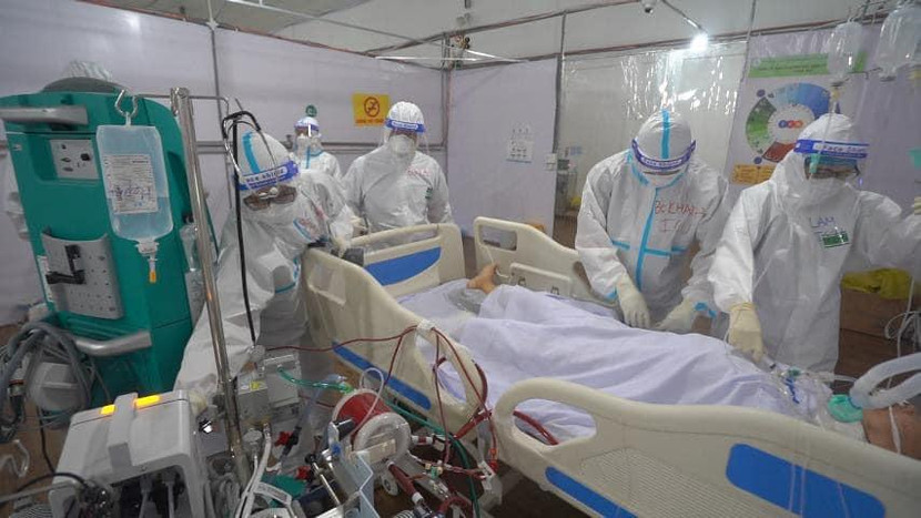 Điều trị bệnh nhân Covid-19 nặng tại Bệnh viện dã chiến đa tầng Tân Bình, TP HCM