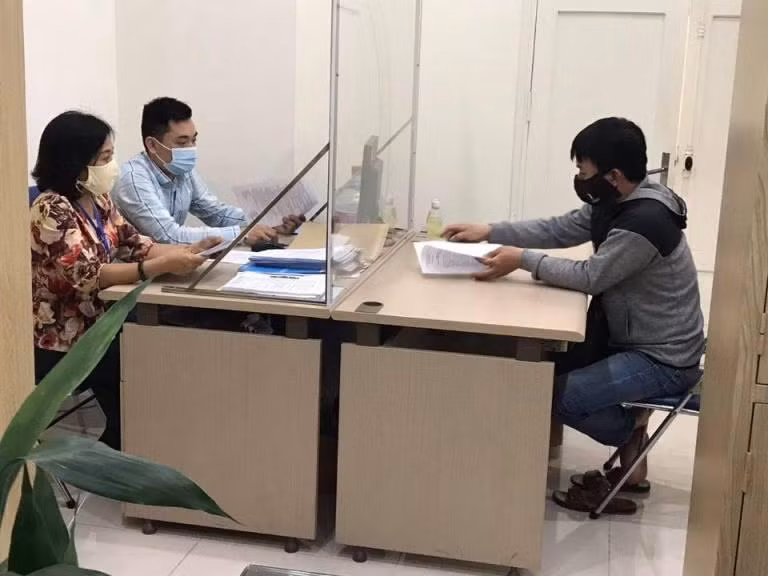Thanh tra Sở TT-TT Hà Nội xử phạt trường hợp vi phạm về đăng tải tin tức trên mạng xã hội