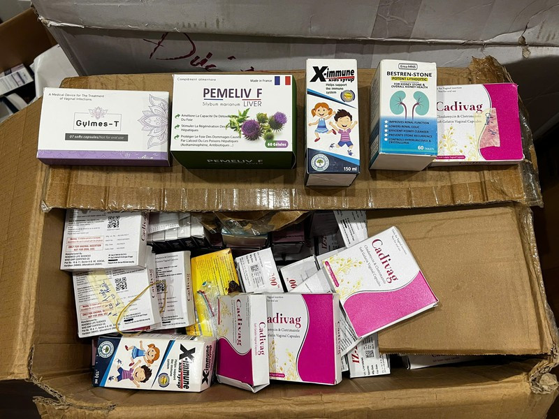 Hàng trăm loại thực phẩm chức năng giả bị phát hiện, thu giữ