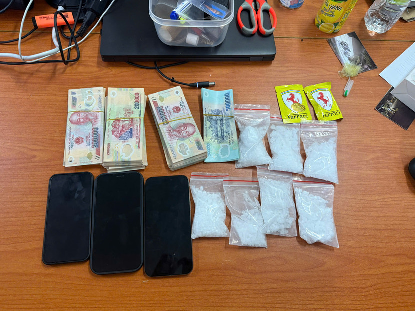 Số ma túy và tang vật được thu giữ