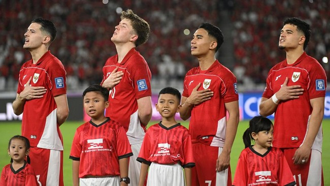 Tuyển Indonesia lệ thuộc lớn vào nhập tịch với 9-10 "ngoại binh" trong đội hình xuất phát tại vòng loại World Cup 2026 Tuyển Indonesia lệ thuộc lớn vào nhập tịch với 9-10 "ngoại binh" trong đội hình xuất phát tại vòng loại World Cup 2026