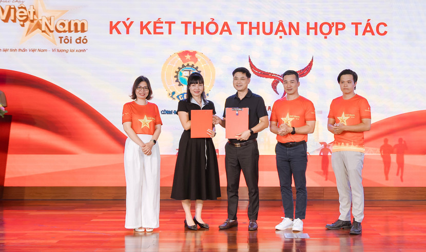 Ban tổ chức giải cùng đối tác ký kết thỏa thuận hợp tác Ban tổ chức giải cùng đối tác ký kết thỏa thuận hợp tác