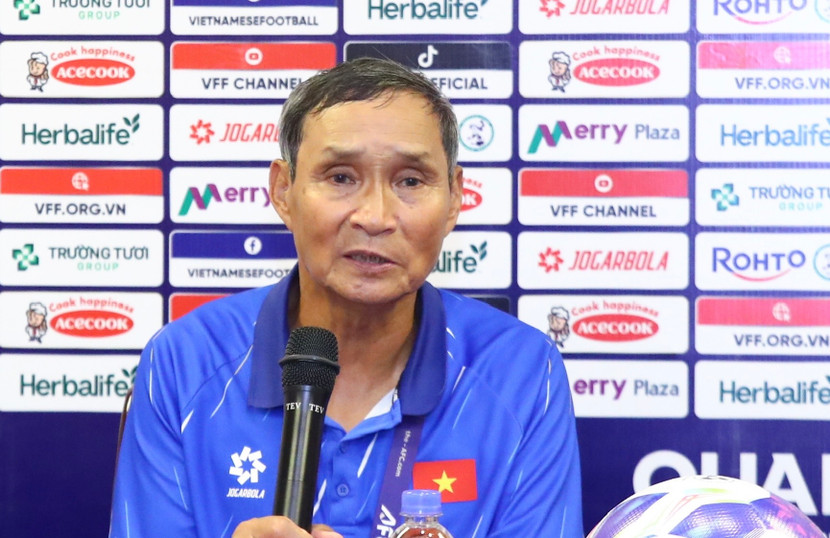 HLV Mai Đức Chung hy vọng bóng đá nữ Việt Nam có lần thứ hai liên tiếp dự World Cup