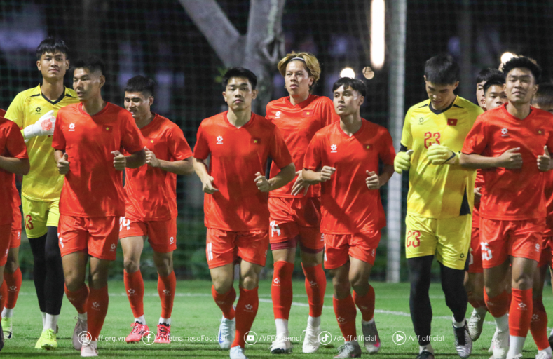 U23 Việt Nam tập luyện tại Indonesia, sẵn sàng bảo vệ chức vô địch U23 Đông Nam Á U23 Việt Nam tập luyện tại Indonesia, sẵn sàng bảo vệ chức vô địch U23 Đông Nam Á