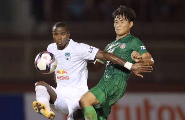 V-League 2021 thấp thỏm chờ ngày trở lại