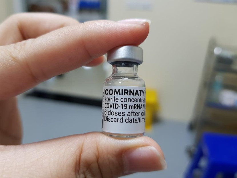 Vừa có thêm 7 lô vaccine Pfitzer về Việt Nam được tăng hạn sử dụng