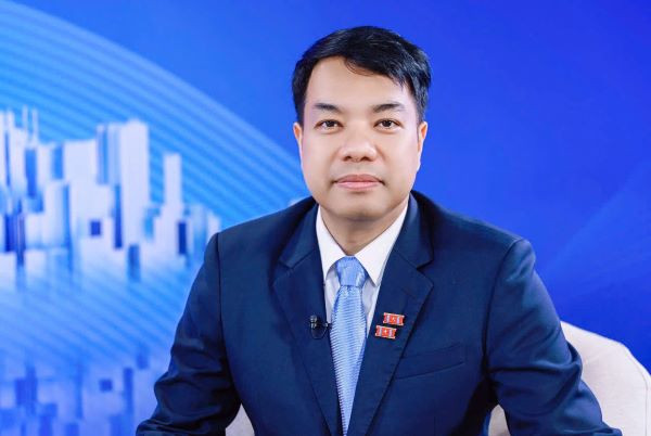 GS. TS Mạc Quốc Anh- Tổng Thư ký, Phó Chủ tịch Hiệp hội doanh nghiệp nhỏ và vừa TP Hà Nội GS. TS Mạc Quốc Anh- Tổng Thư ký, Phó Chủ tịch Hiệp hội doanh nghiệp nhỏ và vừa TP Hà Nội