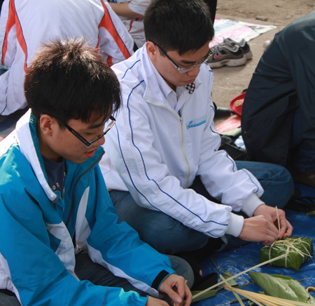 Học sinh Hà Nội chung tay cho "Tết ấm áp" ảnh 9