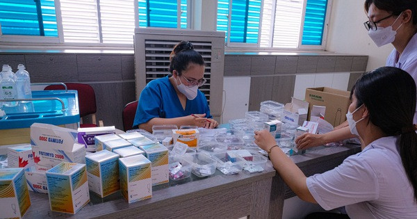 Nhiều bệnh viện thường xuyên trong cảnh thiếu các loại thuốc hiếm điều trị (Ảnh minh họa) Nhiều bệnh viện thường xuyên trong cảnh thiếu các loại thuốc hiếm điều trị (Ảnh minh họa)