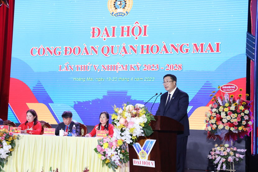 Bí thư Quận ủy Hoàng Mai Nguyễn Quang Hiếu phát biểu tại đại hội