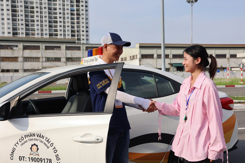 Do tâm lý nên rất nhiều thí sinh dè dặt đăng ký dự thi