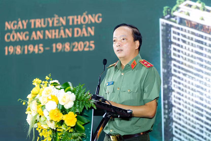 Trung tướng Đặng Hồng Đức - Thứ trưởng Bộ Công an phát biểu tại lễ khởi công dự án