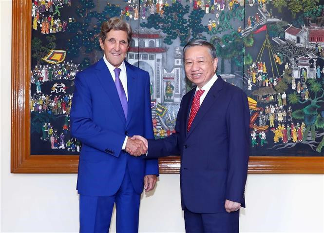 Đại tướng Tô Lâm, Bộ trưởng Bộ Công an tiếp Ngài John Kerry, Đặc phái viên của Tổng thống Mỹ về biến đổi khí hậu