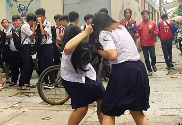 Bạo lực học đường vẫn đang có xu hướng gia tăng