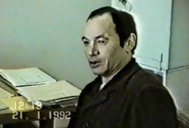 Nikolai trong buổi thẩm vấn vào năm 1992