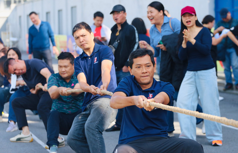 Đội kéo co nam nữ An ninh Thủ đô xuất sắc giành huy chương bạc chung cuộc