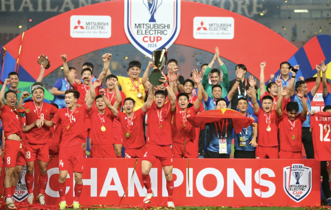 Đội tuyển Việt Nam đang là đương kim vô địch AFF Cup Đội tuyển Việt Nam đang là đương kim vô địch AFF Cup