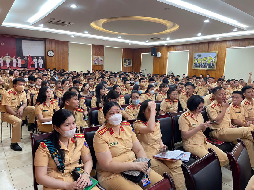 Đợt tập huấn này có sự tham gia của 100% cán bộ chiến sĩ