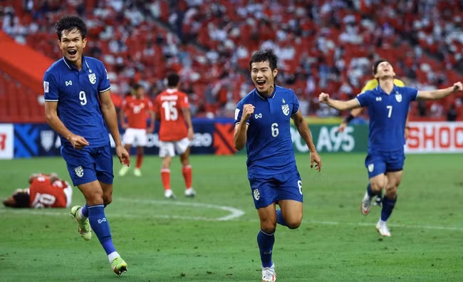 Lần thứ tư vượt Indonesia ở chung kết, Thái Lan có chiếc cúp thứ 6 ở AFF Cup
