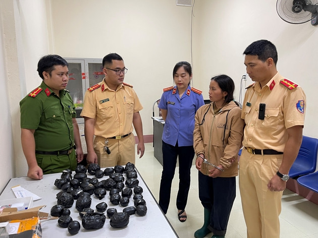 Mua Thị Phùa bị bắt cùng 6,5kg nhựa thuốc phiện