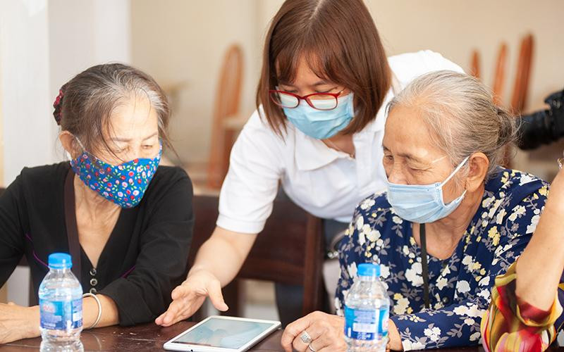 Chăm sóc sức khỏe người cao tuổi trong mùa dịch Covid-19 Chăm sóc sức khỏe người cao tuổi trong mùa dịch Covid-19