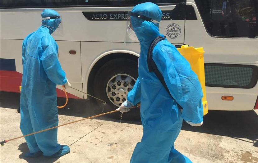 Xử lý xe khách về từ vùng dịch có bệnh nhân dương tính (Ảnh minh họa) Xử lý xe khách về từ vùng dịch có bệnh nhân dương tính (Ảnh minh họa)