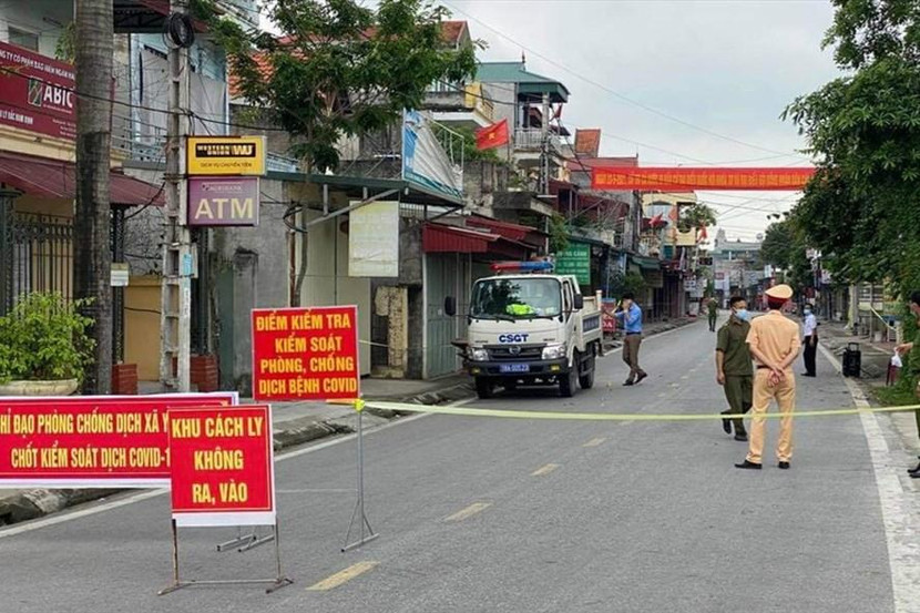 Phong tỏa tạm thời một khu vực có ca mắc Covid-19 ở tỉnh Nam Định Phong tỏa tạm thời một khu vực có ca mắc Covid-19 ở tỉnh Nam Định