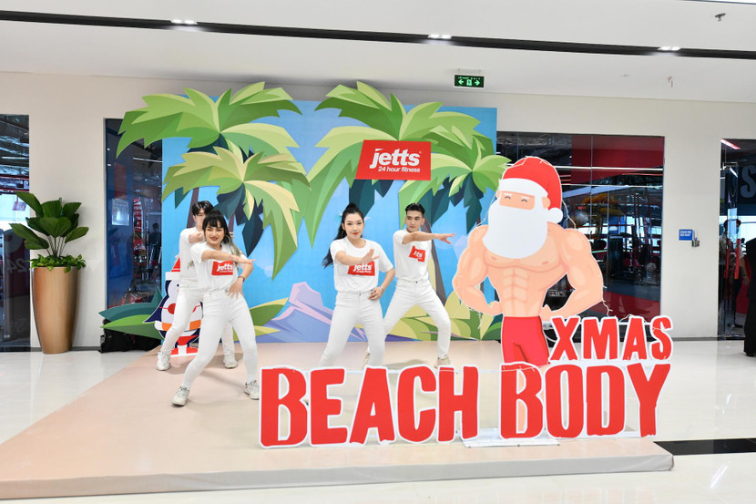 Cùng những trải nghiệm "không ngủ" tại các dịch vụ 24h như cụm rạp chiếu phim CGV, Trung tâm Thể dục thể hình Jetts 247, cửa hàng tiện ích Seven Eleven, Family Mart, cafe Guta 247, nhà hàng Haidilau,…