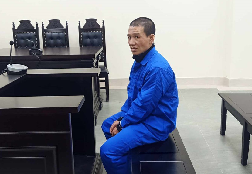 Tống Minh Cảnh bị đưa ra xét xử tại tòa.