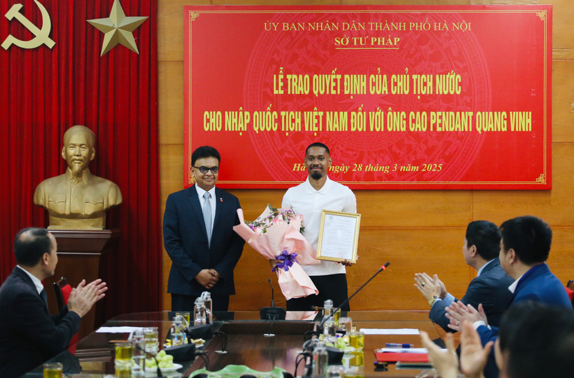 Cao Pendant Quang Vinh chính thức được công nhận công dân Việt Nam