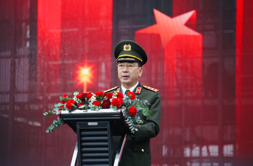 Thượng tướng Trần Quốc Tỏ, Uỷ viên Trung ương Đảng, Phó Bí thư Đảng uỷ Công an Trung ương, Thứ trưởng Bộ Công an phát biểu tại Lễ khai mạc