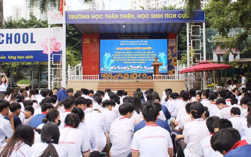 Buổi tuyên truyền đưa đến cho các em học sinh nhiều thông tin thiết thực
