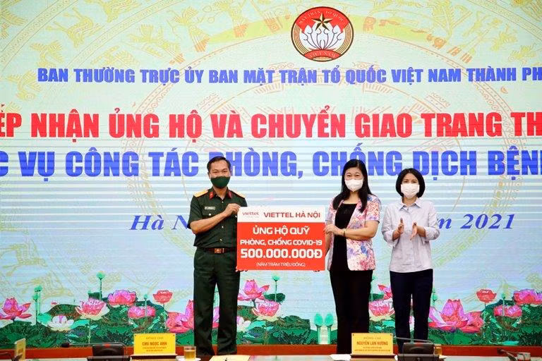 Viettel Hà Nội ủng hộ 500 triệu đồng phục vụ công tác phòng, chống dịch Covid-19