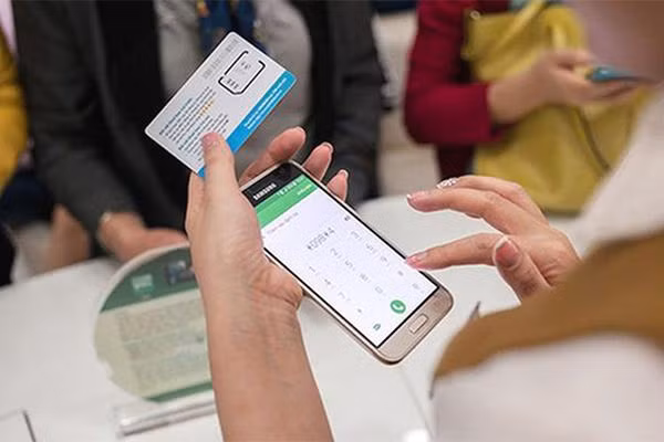 Xem xét giảm cước viễn thông cho người dân trong bối cảnh dịch Covid-19 diễn biến phức tạp