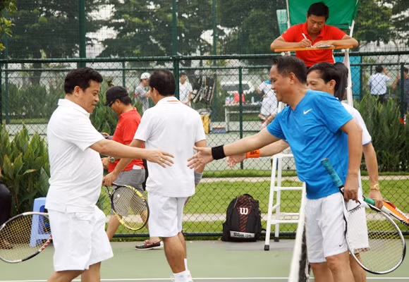 Dư âm đẹp giải Quần vợt Lãnh đạo CATP Hà Nội 2014 ảnh 5