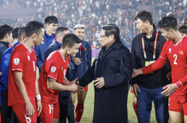 Thủ tướng Phạm Minh Chính luôn quan tâm, động viên, cổ vũ đội tuyển Việt Nam trên hành trình chinh phục chức vô địch ASEAN Cup 2024 Thủ tướng Phạm Minh Chính luôn quan tâm, động viên, cổ vũ đội tuyển Việt Nam trên hành trình chinh phục chức vô địch ASEAN Cup 2024