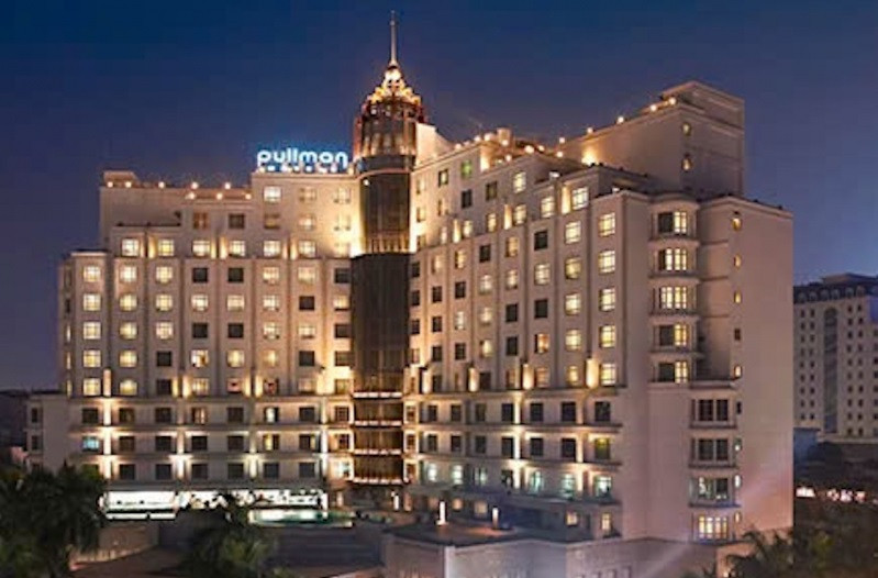 Khách sạn Pullman trên phố Cát Linh, Hà Nội. Khách sạn Pullman trên phố Cát Linh, Hà Nội.