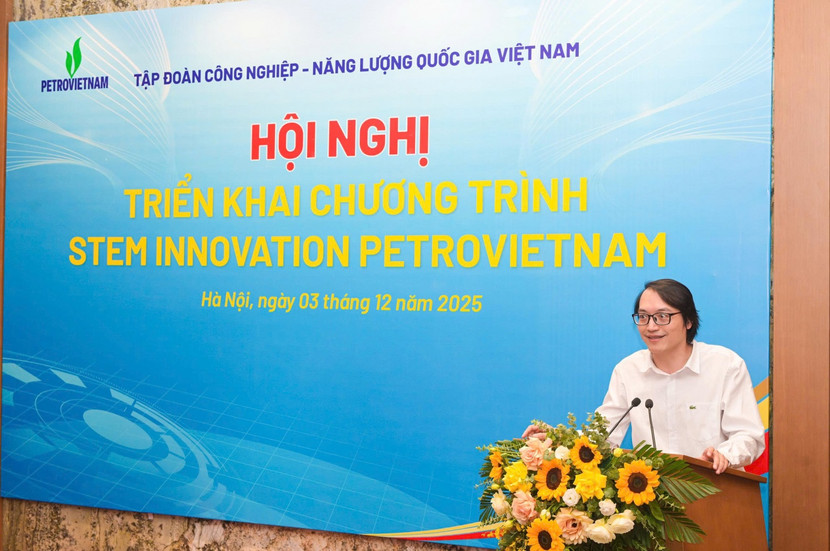TS. Đặng Văn Sơn, Trường Đại học Khoa học Tự nhiên (Đại học Quốc gia Hà Nội), Trưởng ban chuyên môn ngày hội STEM Việt Nam gợi ý mở rộng liên kết các phòng STEM trong nước với các phòng STEM quốc tế.