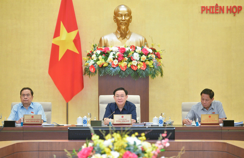 Chủ tịch Quốc hội Vương Đình Huệ phát biểu Chủ tịch Quốc hội Vương Đình Huệ phát biểu